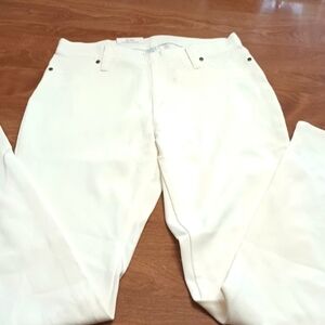 🌻 3 for $12🌻NWT Time and Tru White Leggings Junior size small